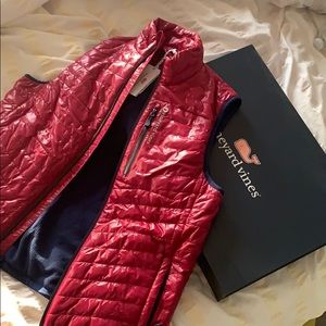vineyard vines vest